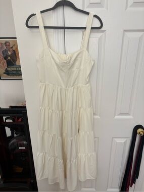 Cream Tiered Midi Dress with Sweetheart Bodice